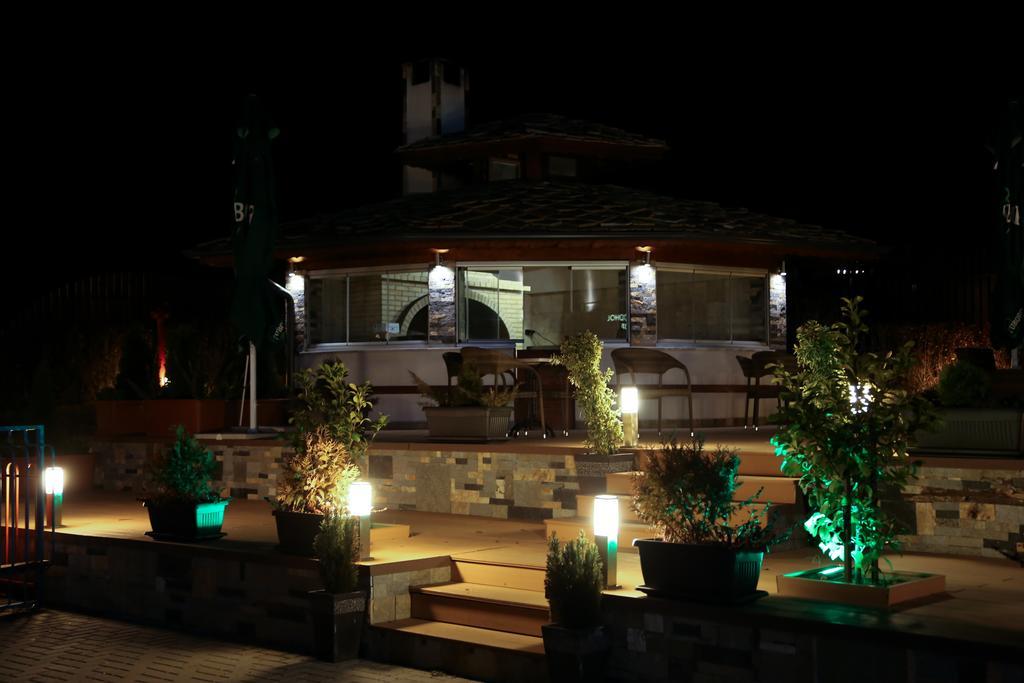 Hotel & Restaurant Ida Kŭrdzhali Exterior foto